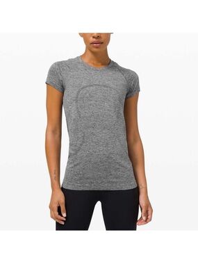 Lululemon Heather Grey Swiftly Tech Short Sleeve Top Size 6